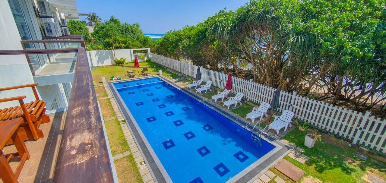 Ara Beach Resort 미리사 외부 사진