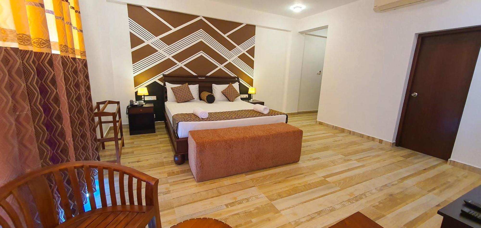 Ara Beach Resort 미리사 외부 사진