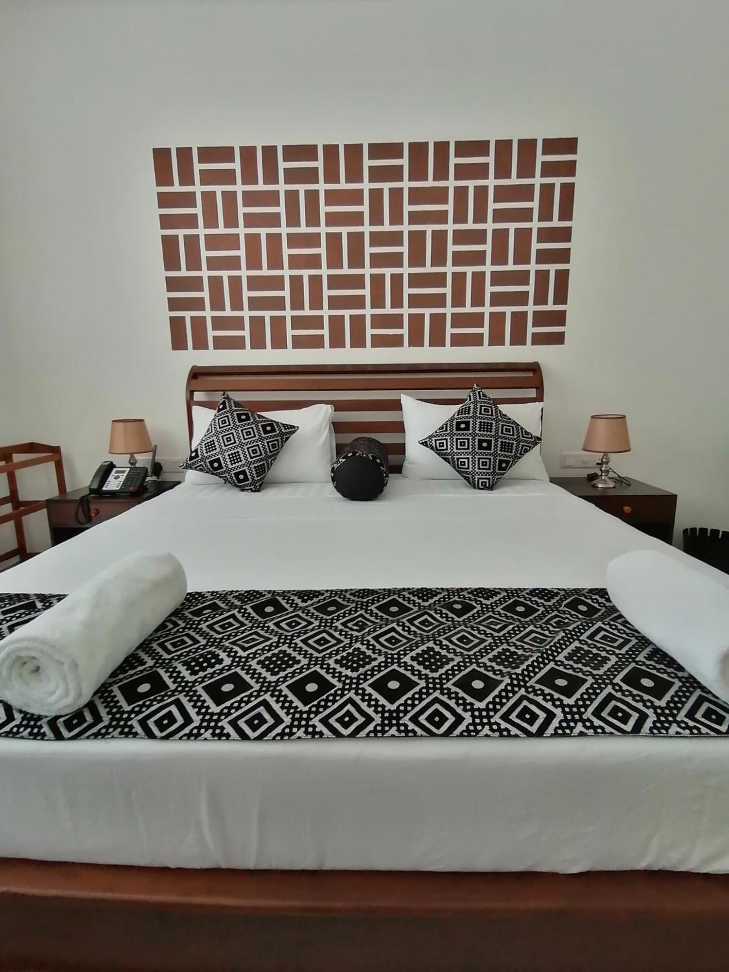 Ara Beach Resort 미리사 외부 사진
