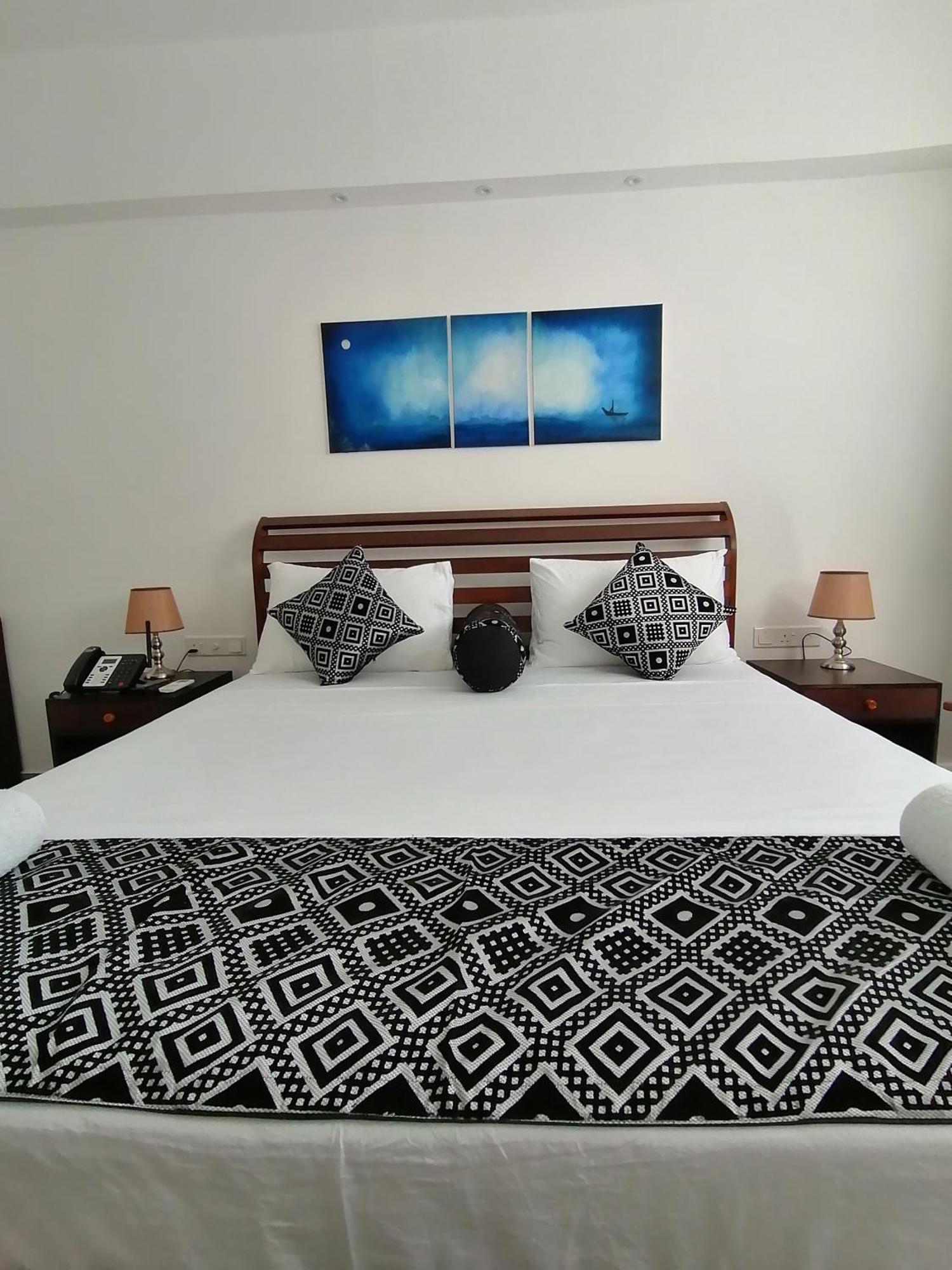 Ara Beach Resort 미리사 외부 사진